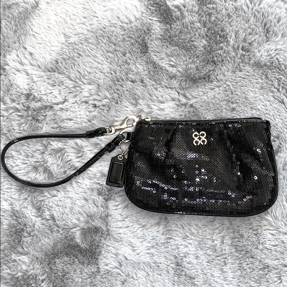 Coach black sequin wristlet - Picture 1 of 8